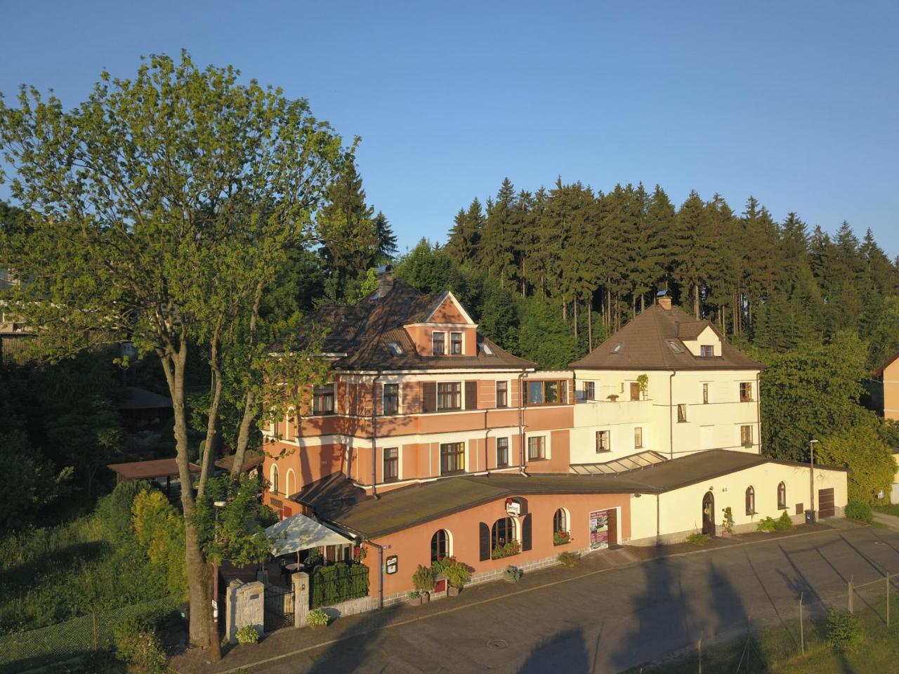 Pension Ayky Jablonec nad Nisou Bagian luar foto
